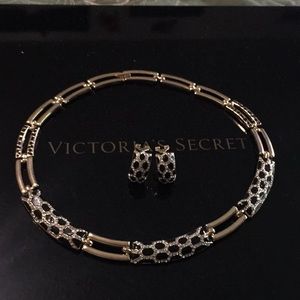 18 inch Costume Jewelry Set